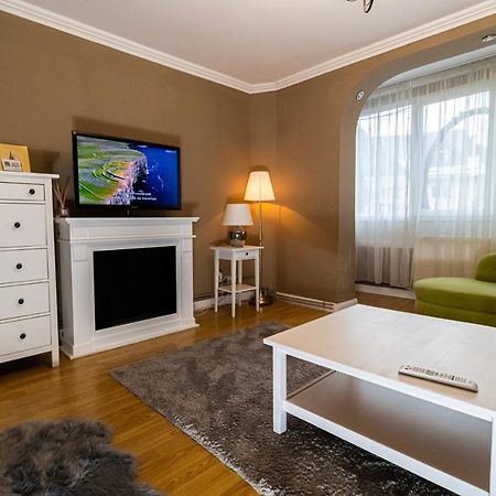 布拉索夫Central Apt. Near Afi Mall, 5 Mins To The Old Town By Car公寓 外观 照片